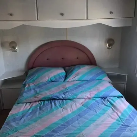 Hytte Holenderki Wiki Chlapowo Władysławowo