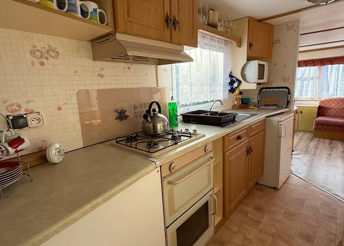 山林小屋 Holenderki Wiki Chlapowo *